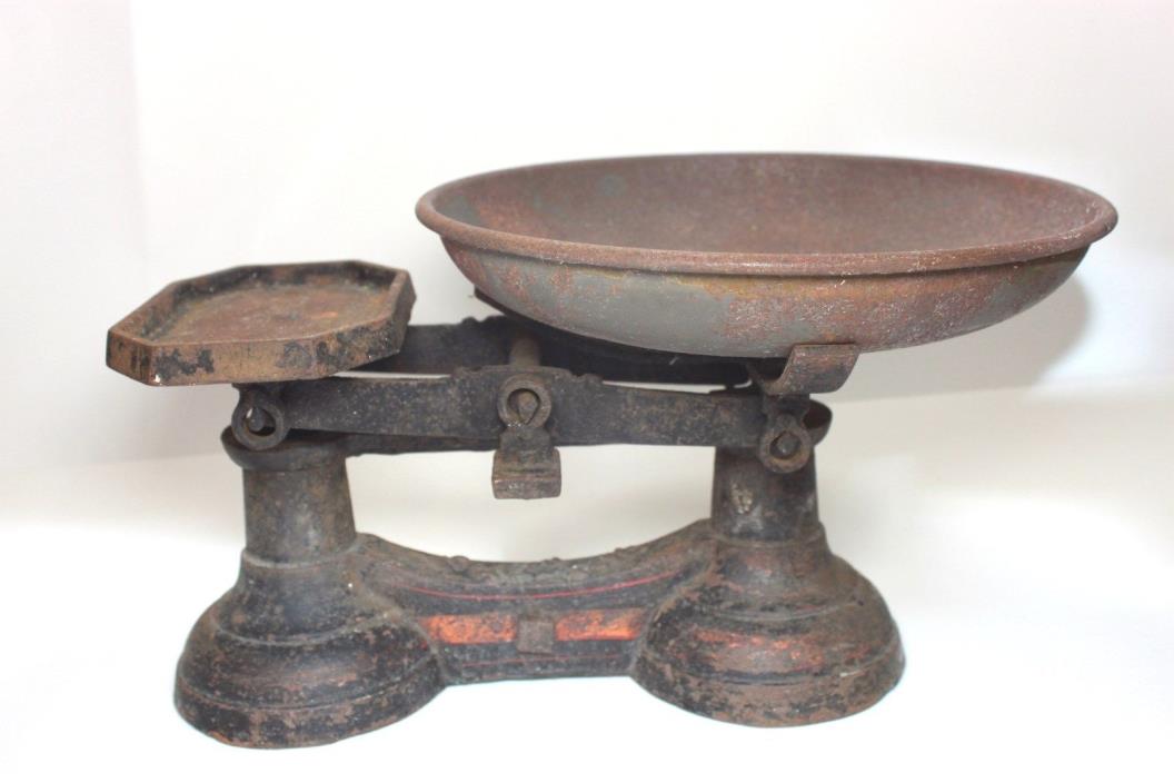 Antique american cast iron balance scale 1890s  Weighing scale “ To weigh 14 lb”