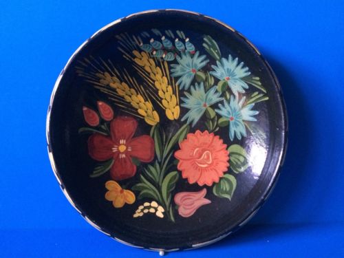 vintage pottery plates