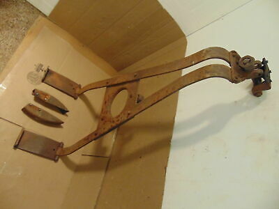 1933 1934 Ford Truck Rear Under Frame Spare Tire Carrier Rack 1932 Original