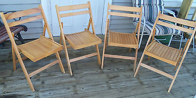 VINTAGE WOODEN RETRO FOLDING REVIAL WEDDING SLATTED CHAIRS X 4