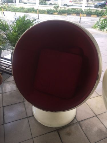 2 Eero Aarnio Ball chair authentic  Modern space age  Kartell Umbo  knoll