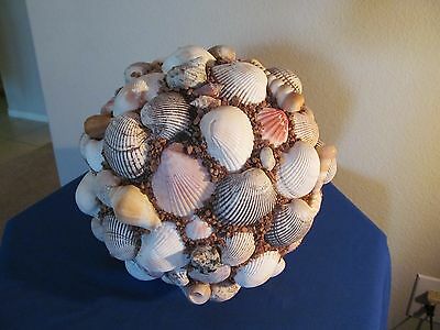 VINTAGE MID-CENTURY MODERN DECRATOR SEA SHELL CENTERPIECE!