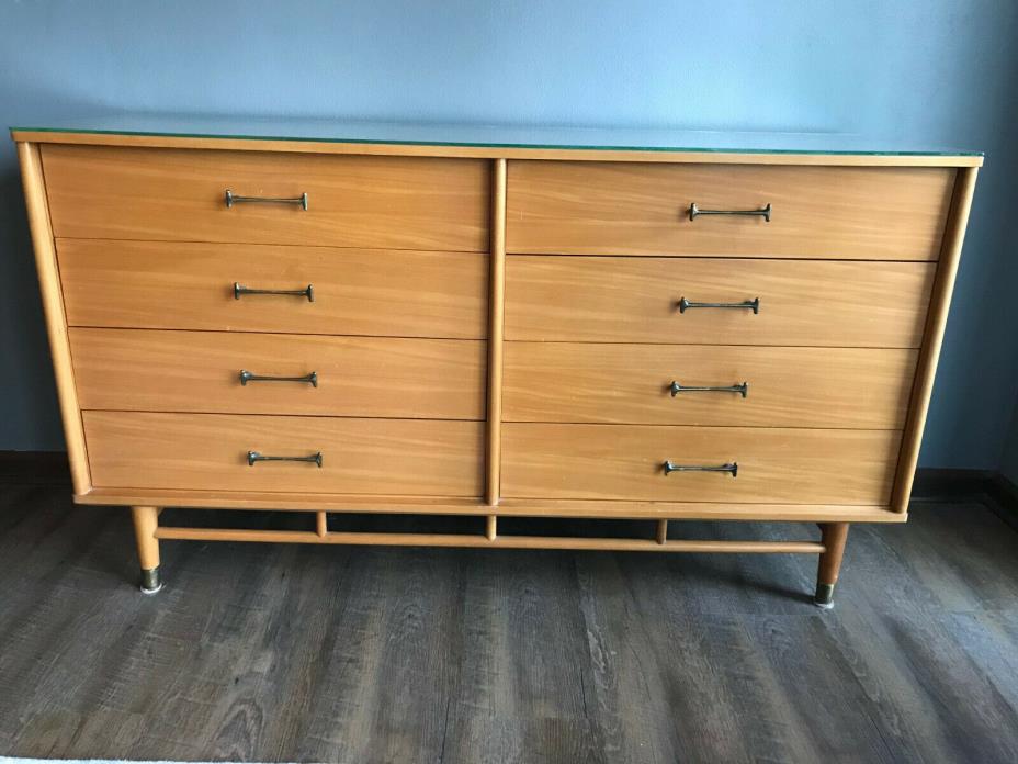 Drexel Today's Living Mid-Century 4pc Dresser Set - Milo Baughman