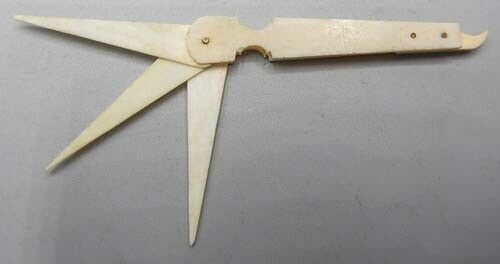 Antique Hand Carved Bovine / Cow Bone Jack Knife Type Triple Toothpick Holder