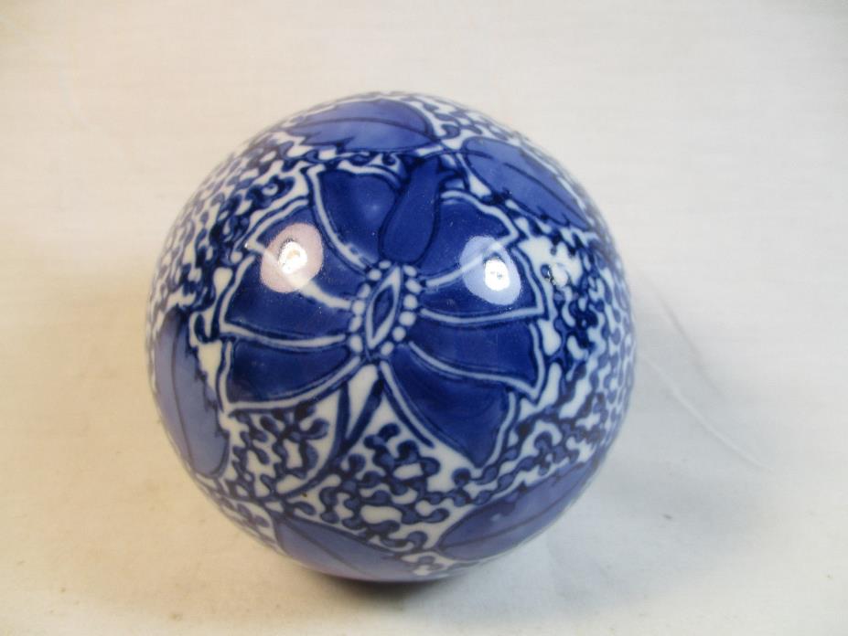 Vintage Scottish Ceramic Cobalt Blue & White Floral Design Carpet Ball #CP1