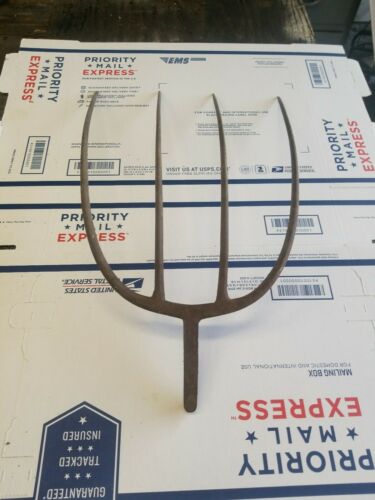 Old 4 Tine Hay Fork Pitchfork Head Only 18Lx11w