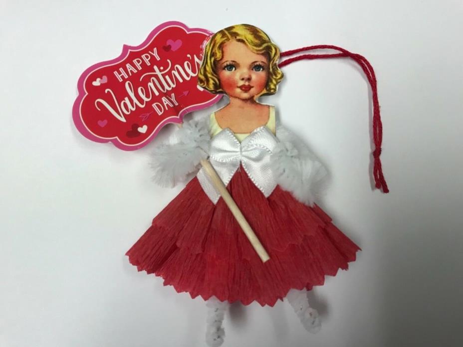 vintage chenille pipe cleaner ornaments Valentine’s Day gift tags, item# 28A