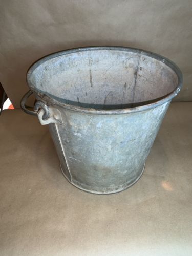 Antique Galvanized Steel Pail Heavy Duty Rustic chore Bucket Country/farm