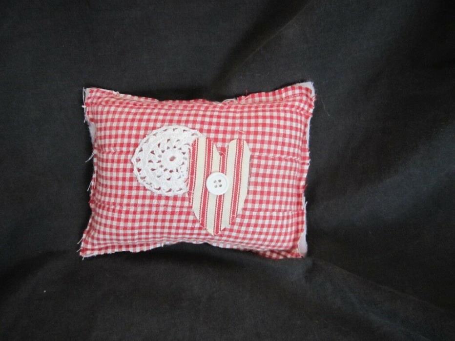 Primitive Quilted pillow tuck - red/white - doily, heart and button-22