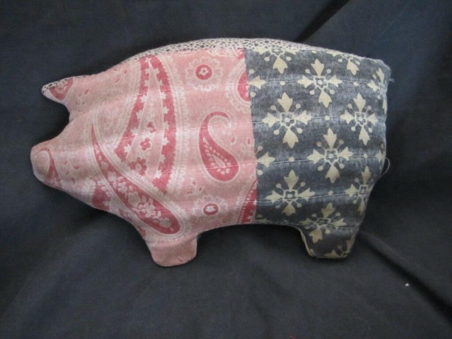 Primitive Pig Doll - Quilted - pink/black