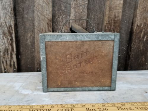 Vintage Fishing Bait Canteen Oberlin Ohio Screen Ends Metal and Wood with Rubber