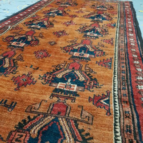 Antique Persian Rug ,Magneficent Color and Design , Quality Hand Knotted Old Rug