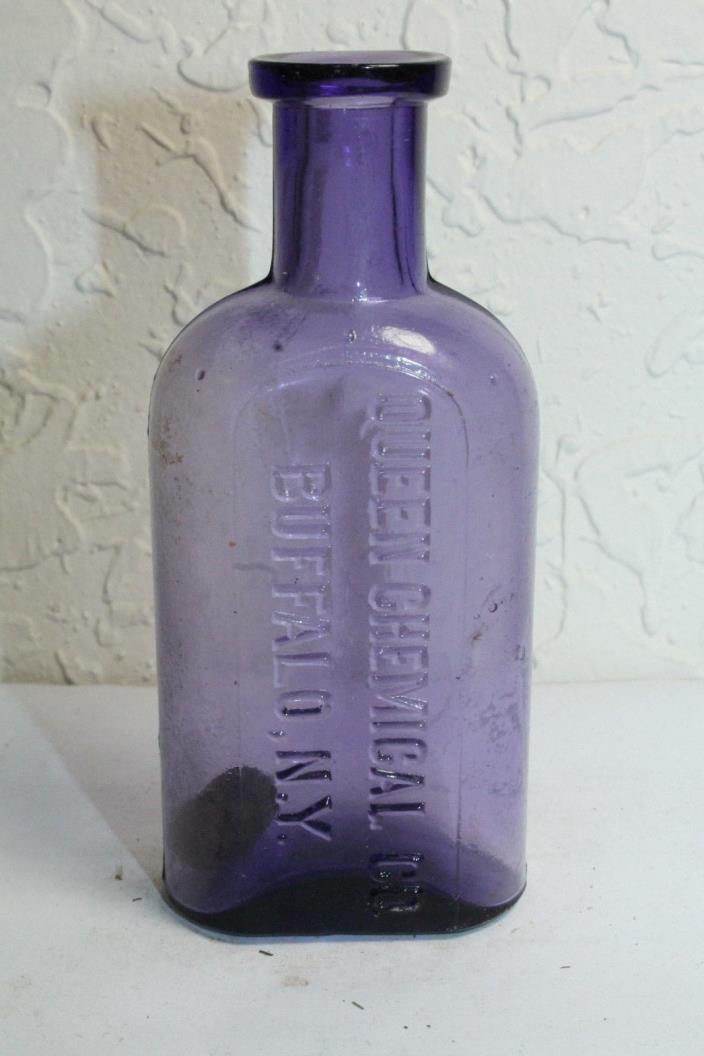 Buffalo NY Antique Purple Queen Chemical Co Medicine Bottle Apothecary Pharmacy