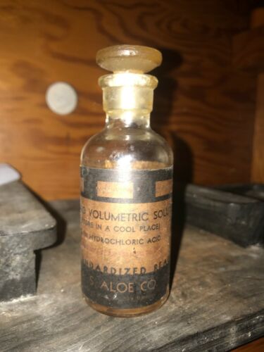 antique apothecary medical glass bottle -hydrochloric acid label