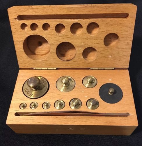 Antique Apothecary Pharmacy Jewelers RX Drugs Medicine Scale  Weights Case Set