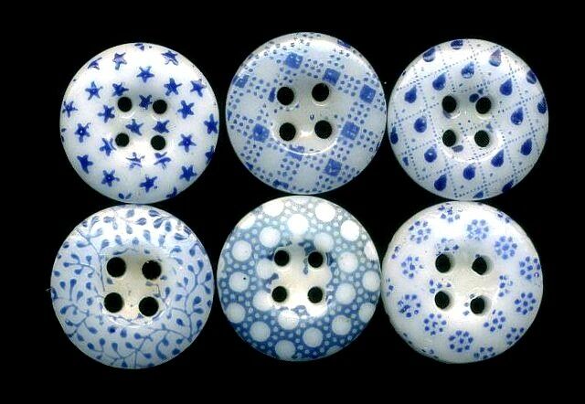 6 Different Antique China Calico Buttons inc Stars…Blue….7/16