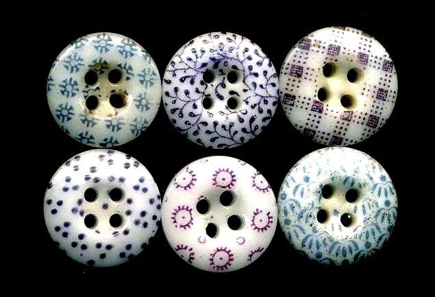 6 Different Antique China Calico Buttons…Purple….7/16