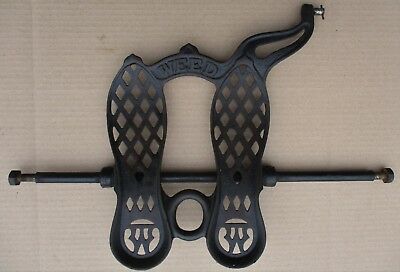 WEED SEWING MACHINE CO. TREADLE BASE CAST IRON FOOT PEDAL
