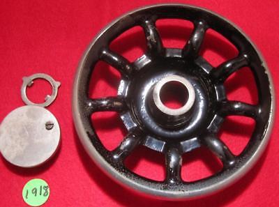 Vintage 1918 Singer 66  Sewing Machine drive wheel  some rust