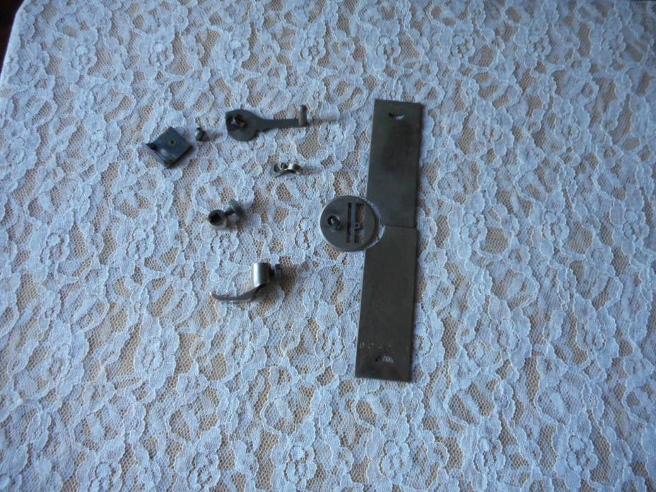 ANTIQUE  FAVORITE TREADLE SEWING MACHINE NEEDLE BOBBIN PLATE PLUS