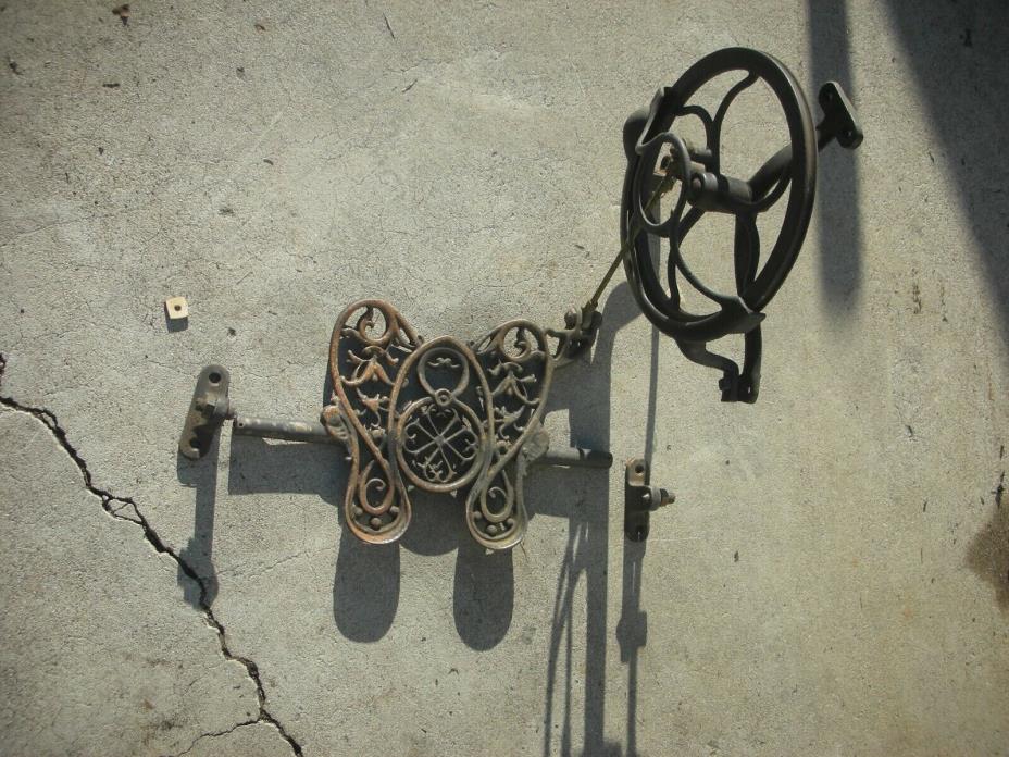Antique  sewing machine Cast Iron Base Manual Foot Pedal