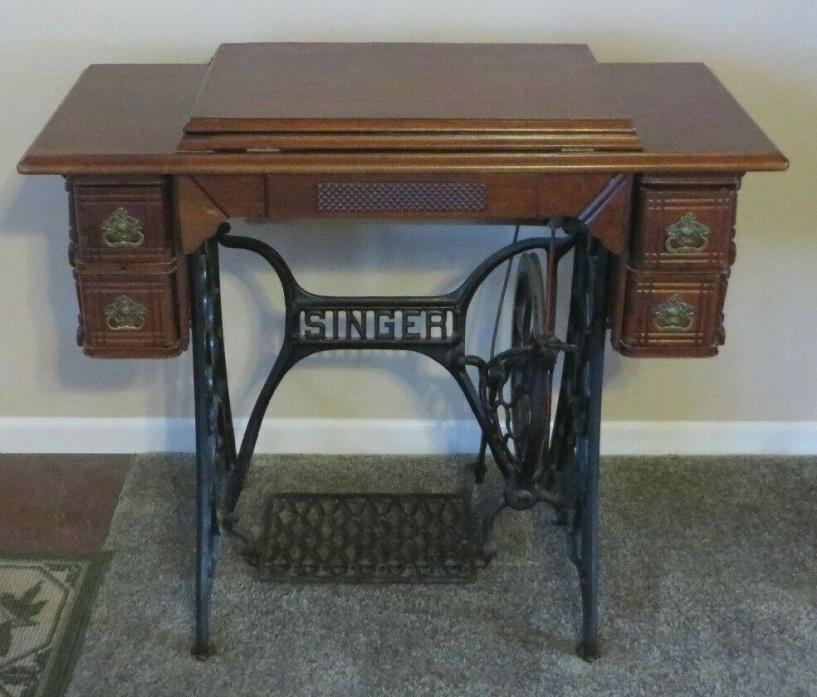 Vintage Singer Treadle Sewing Machine Beautiful Cabinet Gold Decor 1800's
