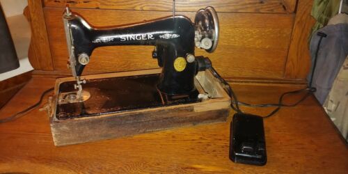 Singer Sewing Machine 1926 AB294575