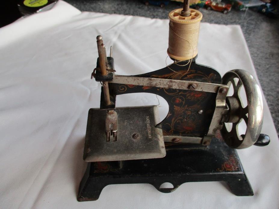 Old Vintage Antique Hand Crank Miniature Child's Sewing Machine Germany