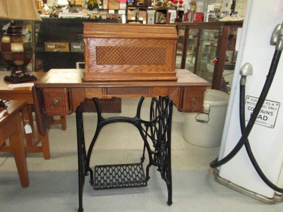 RARE, Antique, 1800's, Singer Treadle Sewing Machine with Cabinet & Cover