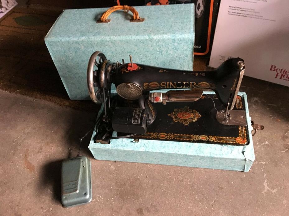 1910 MODEL 27 SINGER PORTABLE ELECTRIC SEWING MACHINE! FOR 06074 CT PICK UP ONLY