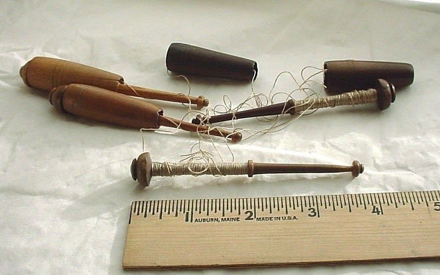 Antique Lace making Bobbins Wooden Tools Lot of 4 with Shields