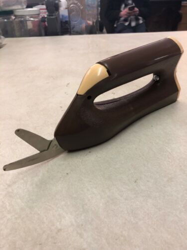 Vintage Electric Sissors 10 1/2”