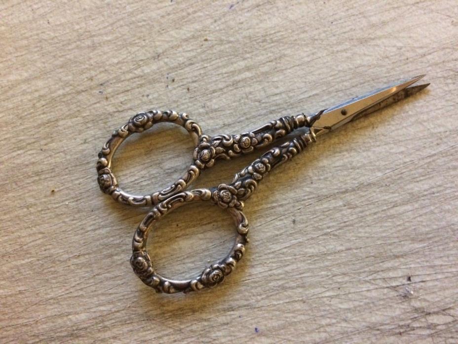 Antique Sterling Silver Sewing Scissors Repousse Roses Flowers