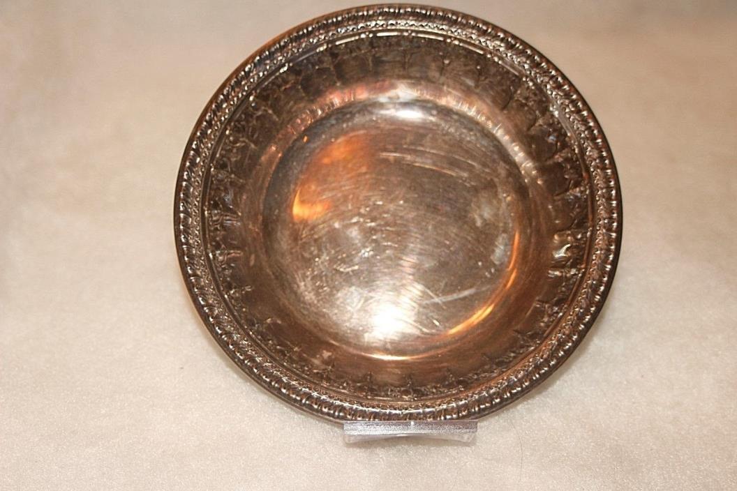REED & BARTON ~ Silverplated Candy Bom Bom  Dish 1202 *EXCELLENT COND.