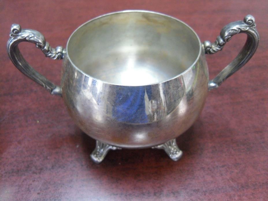 ONEIDA Sugar and Creamer - vintage