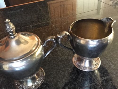 Vintage Sz 5”x4 1/2” Rogers & Bro Creamer & Sugar Holder 2304 Silverplated