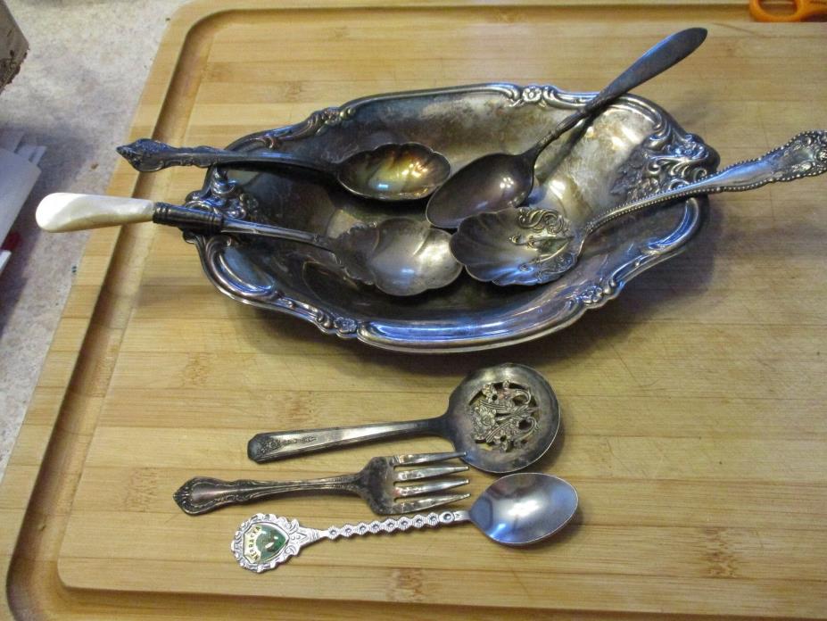 ANTIQUE VINTAGE SILVER PLATE SUGAR SPOONS AND BOWL ORNATE GREAT LOT