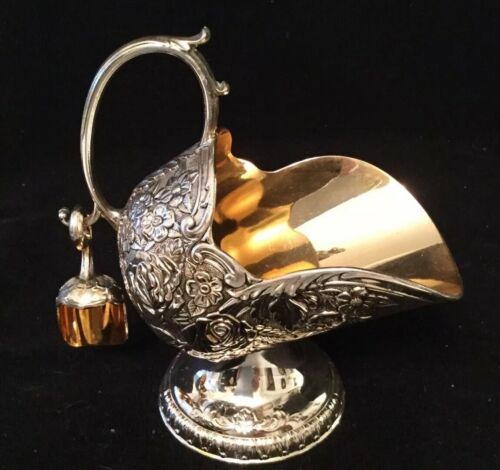 UNIQUE DECORATIVE FLORAL DESIGN METAL GOLD PLATED SUGAR SCUTTLE AND SMALL SCOOP