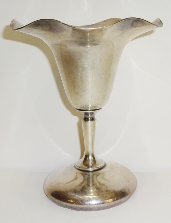 BENEDICT INDESTRUCTO E.P.N.S. B.M.M SILVERPLATE Sundae Cup Made in USA 1342