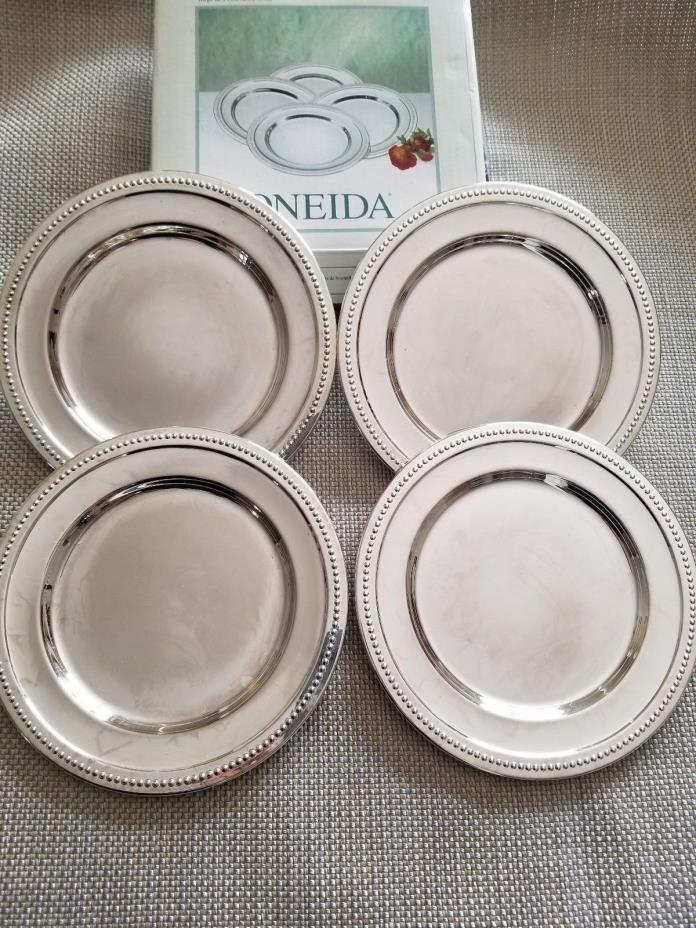 ONEIDA Set of 4 Silverplated Coasters 6