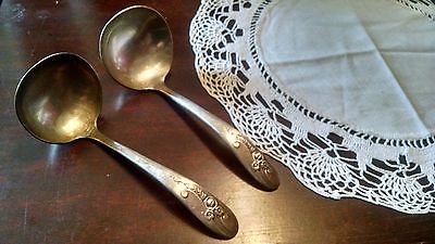 2 Serving Ladles Ladels Bridal Corsage Tradition Pattern Silverplate VTG 1953