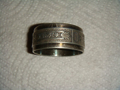 Victorian-Looking NAPKIN RING - Nice Design - Probably Silver Plated - FREE SHIP