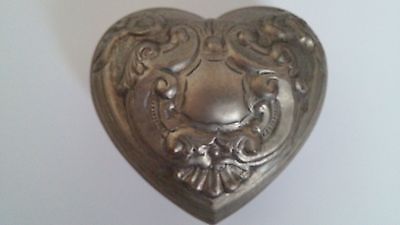 Heart Shaped trinket / jewely box  Silver plated