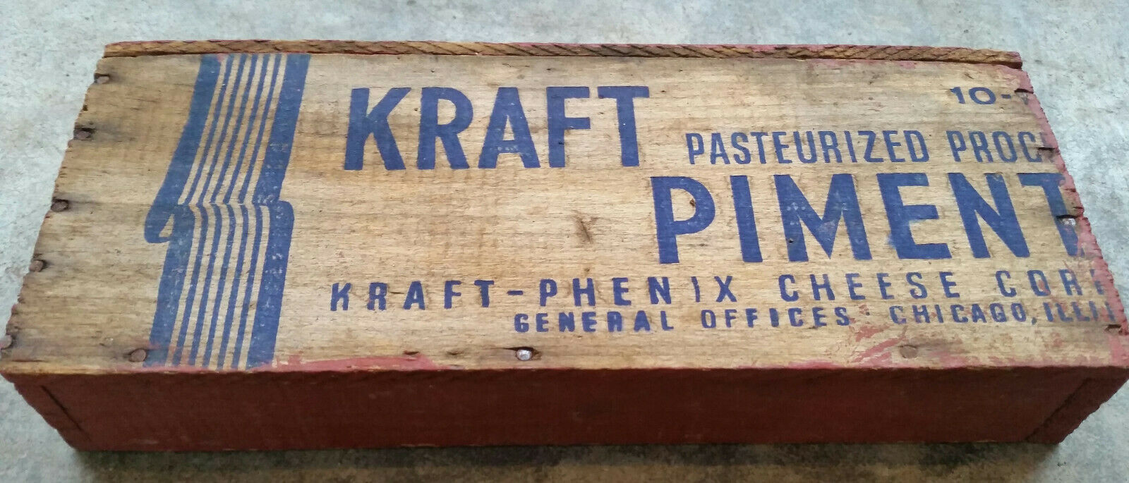 Vintage Kraft Piment Cheese Box