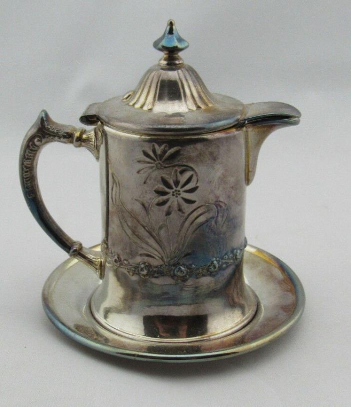 Pairpoint Quadruple Silverplate SYRUP PITCHER with Undertray 1747