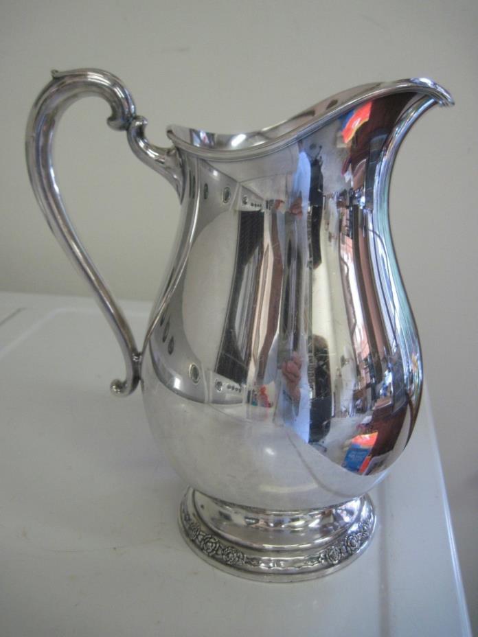 INTERNATIONAL CAMILLE SILVERPLATE WATER PITCHER 6017 HOLIDAYS
