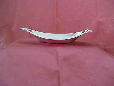 Elegant Silverplate Candy Dish - GARLAND - 1847 Roger Bros. #9748 Post-1940