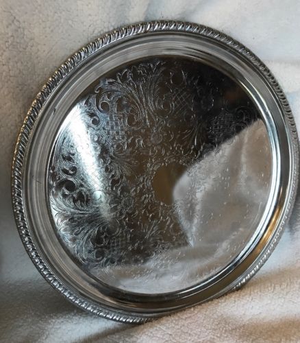***Silver Plated Serving Tray Platters. Round. Vintage. 12.5”. 14.6 Oz.***