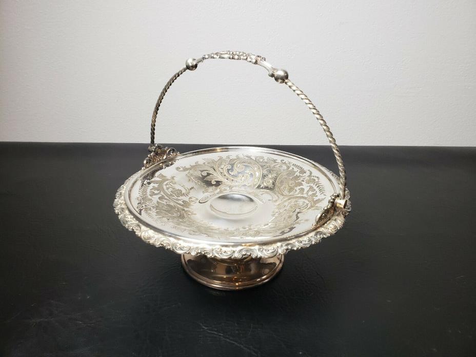 Vintage Meriden Company Silverplate Decorative Bowl Pedestal Bride's Basket