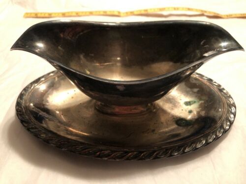 VTG Silverplate Gravy Boat Bowl With Attached Underplate
